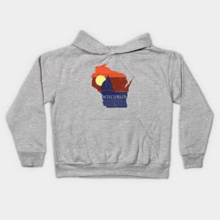 Wisconsin State WI Sunset Sailboat Tee Kids Hoodie